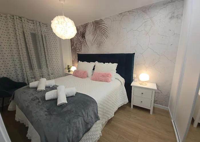 Vivienda Turistica El Camino Con Parking Appartamento